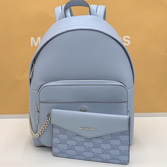 MICHAEL KORS DENIM COLOR 
Maisie Medium Pebbled Leather 2-in-1 Backpack - Picture 2 of 16